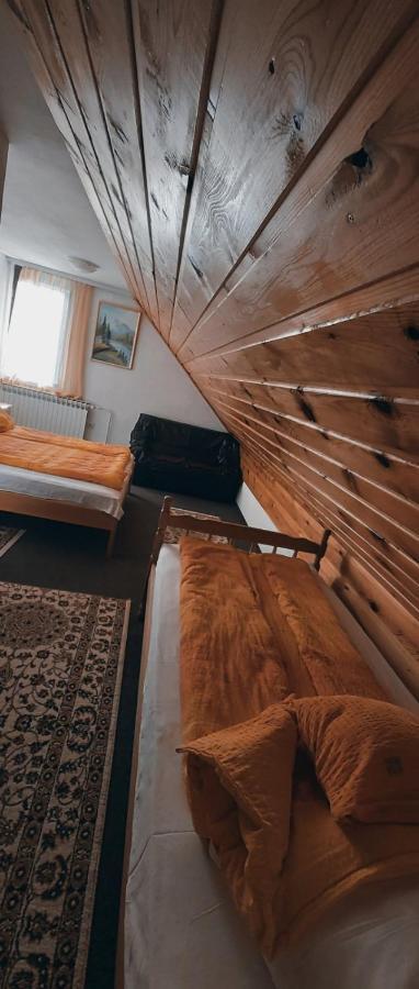 Bed And Breakfast Vila Lala Яхорина Екстер'єр фото