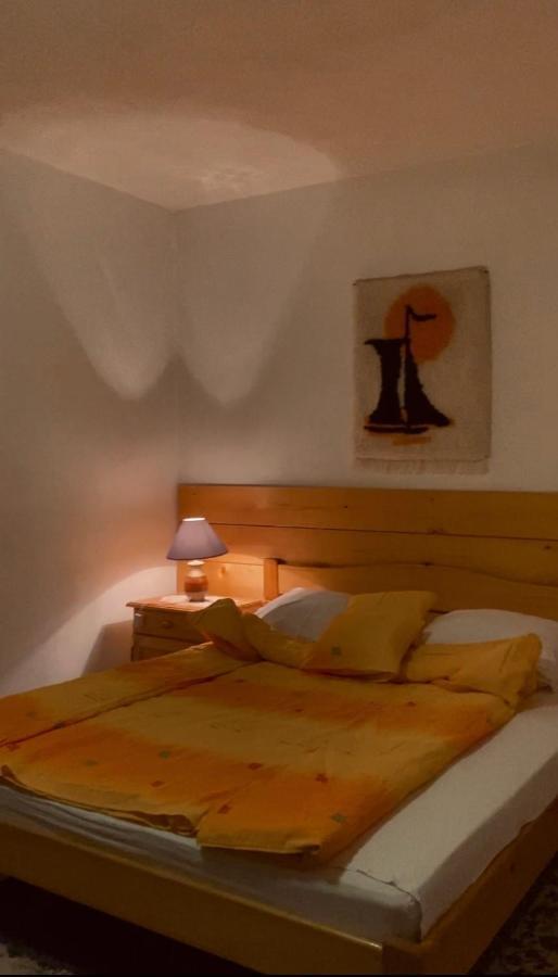 Bed And Breakfast Vila Lala Яхорина Екстер'єр фото