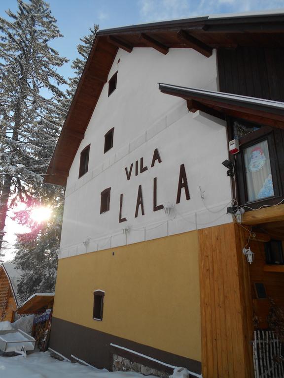 Bed And Breakfast Vila Lala Яхорина Екстер'єр фото